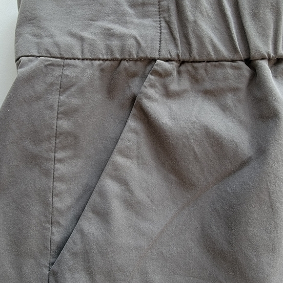 Lands' End Canvas Faux Wrap Gray Elastic Waist Mini Skirt Size 14 - Picture 3 of 10